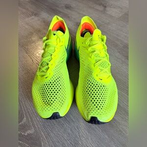 Nike ZoomX Vaporfly 3 Fast Pack DV4129-700 Size 10